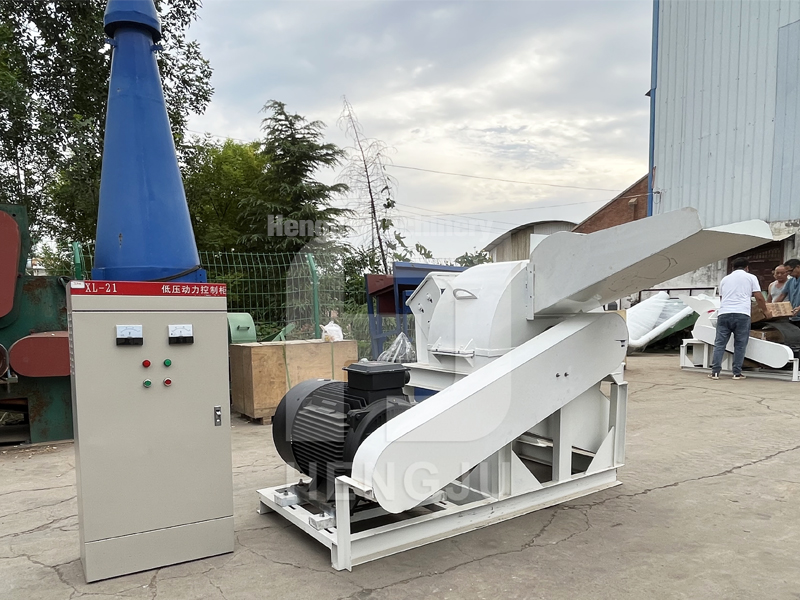 Wood Crusher Machine