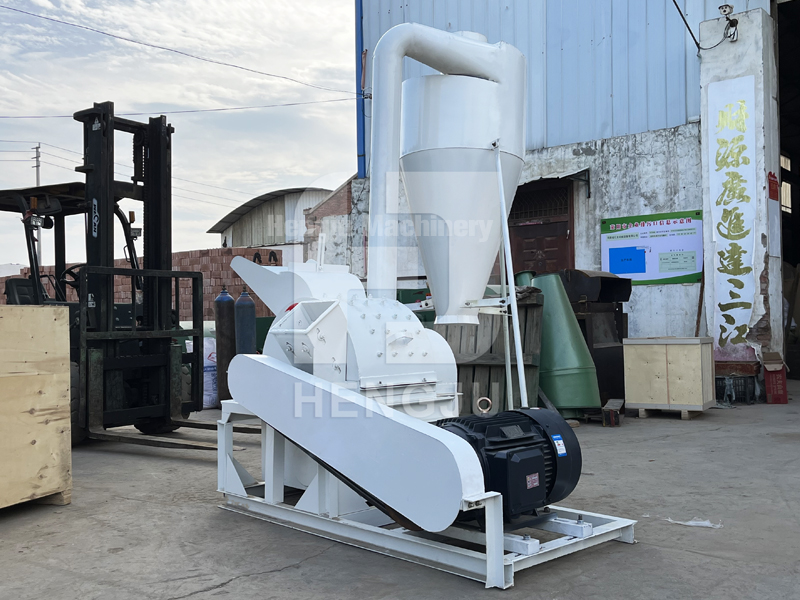 Wood Crusher Machine