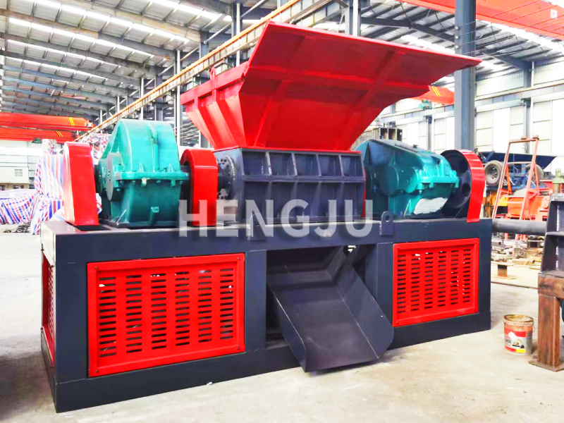 Double Shaft Shredder Machine