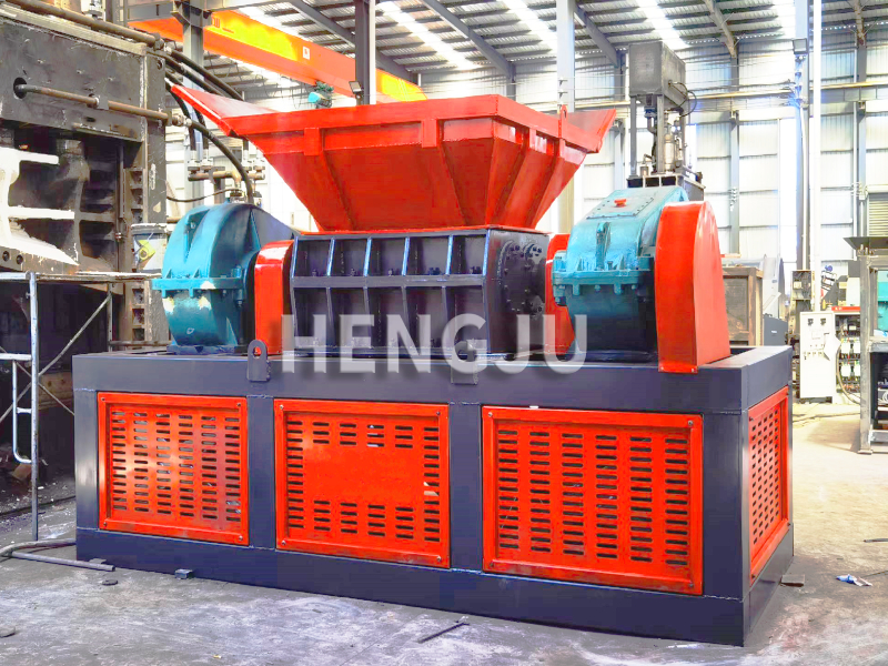 Double Shaft Shredder Machine